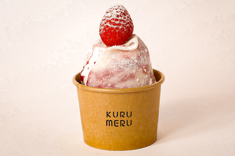 季節のフルーツ餅<br>生乳100%ソフトクリーム